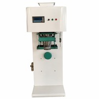 Machine de pesage et de couture de sacs automatique pour le conditionnement de la farine et des poudres alimentaires