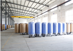 Réservoir d'eau FPR de couleur naturelle et bleue Système de soupape de commande d'adoucisseur d'eau automatique électrique pour usage extérieur de voiture de camping-car domestique - Product Image 5