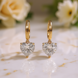 Orecchini pendenti Mihelene a forma di cuore con cristalli, placcati oro 18K, con montatura a griffe, gioielli classici da donna per tutti i giorni - Product Image 2