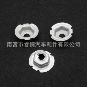 Clip de fixation de pare-chocs arrière Shuangxuan, écrou métallique WHT005560 pour Santana Magotan Tiguan Golf - Product Image 5