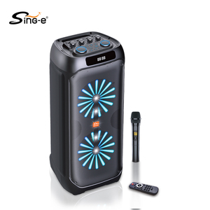 SING-E 1 zqs10223 multifunzionale RGB Stage BT Speaker viene fornito con un microfono Wireless e un telecomando - Product Image 1