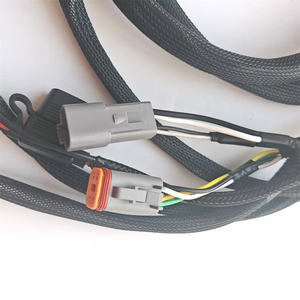 Wasserdichte Kabelbäume für Landwirtschafts- und Schwermaschinerie mit DT04-4P Anschlüssen - Product Image 4