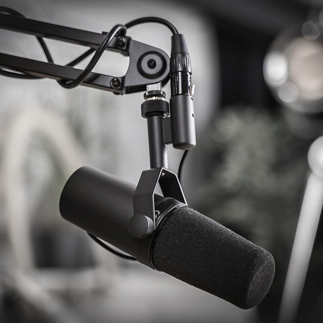 Voxfull SM7 Professional XLR Dynamic Studio Microphone for Podcast Vocal Recording Live Streaming Broadcasting