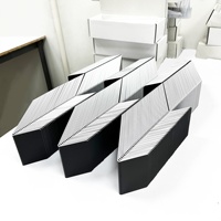 Support NFC 213 Google Review personnalisé en PVC étanche, programmable en usine, avec code QR et connexion sans contact 13,56 MHz pour réseaux sociaux