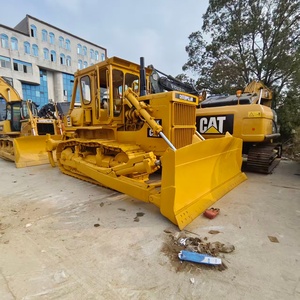 Bulldozers CAT D8K/D8R/D8T multifonctionnels d'occasion - Excellentes performances, bon état, moteur de pompe inclus, capacité de bulldozing de 5,6 m - Product Image 1