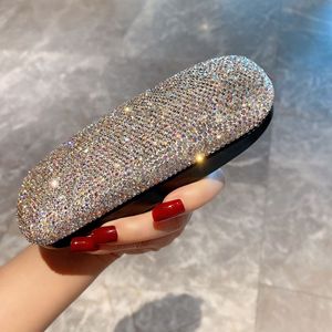 Luxe strass <span class=keywords><strong>étui</strong></span> <span class=keywords><strong>à</strong></span> <span class=keywords><strong>lunettes</strong></span> Portable voiture <span class=keywords><strong>lunettes</strong></span> boîte de rangement Bling <span class=keywords><strong>lunettes</strong></span> accessoires femmes myopie <span class=keywords><strong>lunettes</strong></span> Organisation - Product Image 2