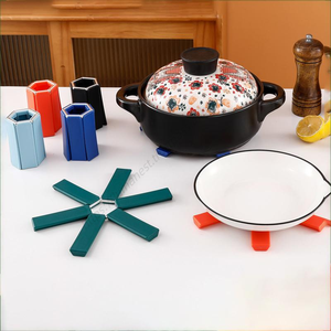 Vente en gros de sets de table pliants épais S026, isolés, résistants à la chaleur, en silicone pour la maison - Product Image 5