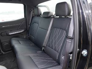 Nueva camioneta diésel Chery Rely R8 4x4 AWD 2.3T edición de exportación con sistema en inglés - Product Image 5