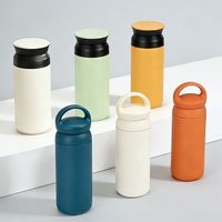 Mug à café isotherme à double paroi 350 ml 500 ml, gobelet de voyage en acier inoxydable pratique avec couvercle Kintos