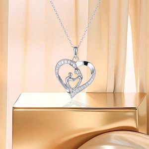 Creative 925 Sterling Silver cuore madre-bambino concentrico Micro-pavimentato zircone ciondolo clavicola <span class=keywords><strong>collana</strong></span> a catena per la festa <span class=keywords><strong>della</strong></span> <span class=keywords><strong>mamma</strong></span> regalo - Product Image 1