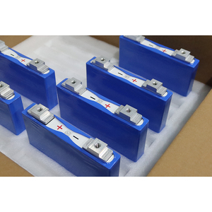 Pin Lithium Titanate Yinlong LTO 2.3v 30Ah 33ah 30000mAh, dạng hộp chữ nhật, sạc lại được - Product Image 4