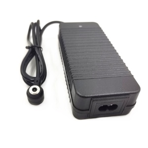 Chargeur magnétique spécial 42V2A, version européenne et américaine, pour trottinette électrique Xiaomi 4 Pro - Product Image 3