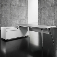 Bureau de direction moderne modulaire réversible avec armoire intégrée pour bureaux professionnels et privés
