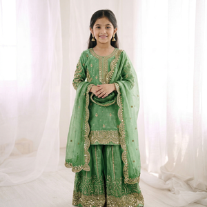 Ensemble Anarkali vert brodé en soie micro-coton pour bébés filles, tenue de mariage traditionnelle indienne et pakistanaise, longueur cheville, coupe classique - Product Image 1