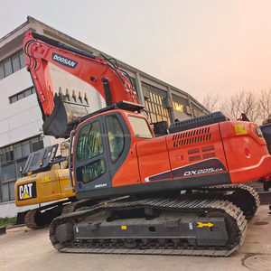 รถขุดมือสอง Doosan DX225LCA/LCB ปี 2001-4000 ชั่วโมงการทำงาน ชิ้นส่วนไฮดรอลิก มอเตอร์ เครื่องยนต์ เกียร์ กำลัง 157 กิโลวัตต์ สินค้าขายดี มีสต็อก - Product Image 3