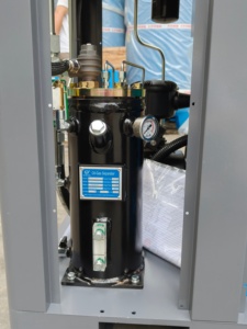 Compresor de Aire Rotativo de Velocidad Variable AKY-10 380V 50HZ de China Outstanding, Compresor de Aire Vertical - Product Image 5
