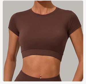 Completo Yoga <span class=keywords><strong>da</strong></span> Donna 2 Pezzi: Top a Maniche Corte con Collo Tondo e <span class=keywords><strong>Leggings</strong></span> a Vita Alta Modellanti Senza Imbottitura - Product Image 3