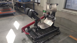 Máquina de Entrenamiento de Glúteos y Isquiotibiales con Placas de Peso MND-PL45, Máquina de Gimnasio para Fortalecimiento - Product Image 2