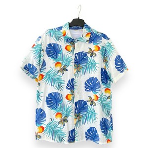 Chemise hawaïenne à manches courtes de qualité supérieure en tissu respirant pour les voyages à la plage et les tenues de villégiature - Product Image 3