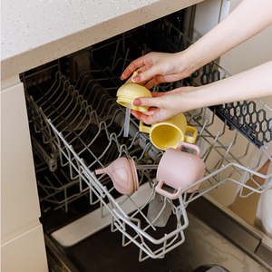 Gobelet d'apprentissage pour bébé en silicone de qualité alimentaire sans BPA, bouteille d'eau anti-fuite pour nourrissons et tout-petits, ODM OEM - Product Image 5