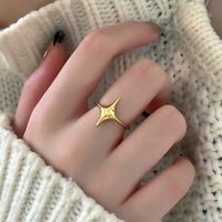 Bague Étoile Simple Style INS Tendance et Élégante pour Femme, en Cuivre Électroplaqué, Design Original, Idéale pour le Bureau ou les Fêtes, Cadeau Parfait