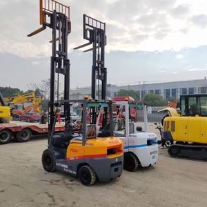 2022 Used Japan TCM Diesel Forklift 3T 4.5m Lifting Height Warehouse Retail Pallet Truck with 1 Year Warranty - Product Image 6