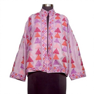 Blouson Bomber en Velours de Coton Réversible Gaufré Floral Vintage Écologique et Respirant Fait Main pour Femme – Idéal pour les Fêtes Hivernales 100% Coton - Product Image 1