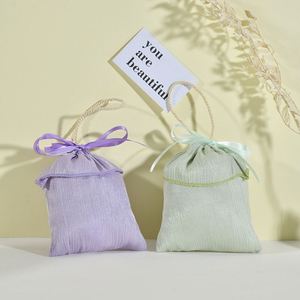 Pleated Golden Silk <b>Christmas</b> <b>Gift</b> <b>Bag</b> Portable Velvet Wedding Favors Candy Chocolate <b>Bag</b> for Guset Elegant Jewelry <b>Gift</b> <b>Bag</b> - Product Image 6