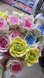 Rosas Hechas a Mano DREA al por Mayor, Flores de Ganchillo Hechas a Mano de Colores - Product Image 5