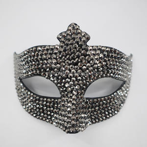 Hongliang ACC Bling <span class=keywords><strong>Cat</strong></span> <span class=keywords><strong>Eye</strong></span> <span class=keywords><strong>Mask</strong></span> Diamante Embutidos Carnaval Masquerade Ball <span class=keywords><strong>Eye</strong></span> <span class=keywords><strong>Mask</strong></span> New Sparkly Prata Rhinestone Máscaras - Product Image 5