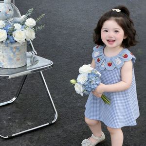Vestito Estivo a Quadri con Fragole per Bambine, Stile Mori Girl, Super Carino da Principessa, Nuovissimo Stile Fresco per Neonate 2026 - Product Image 2