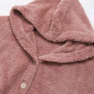 2021 autunno/Inverno Delle Donne di Modo Europeo e Americano di Abbigliamento Pulsante Peluche Top Irregolare Popolare Del Capo Del Cappotto di Colore Puro l0340 - Product Image 5