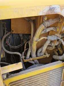 Bulldozer Komatsu D375A usado de segunda mano, topadora sobre orugas Komatsu D375 D155 D275 D475 original usada - Product Image 3