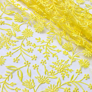 Горячая распродажа: Элегантная кружевная сетчатая ткань с цветочным узором, новинка 2025 года, модная мягкая сетчатая вышитая кружевная ткань для свадебных и праздничных мероприятий - Product Image 3