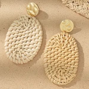 2023 nuovo arrivo gioielli di moda bohémien fatti a mano bambù ondulato ovale grandi orecchini pendenti orecchini pendenti geometrici Boho per le donne