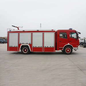 Camion de pompiers Dongfeng Tianjin de qualité supérieure avec réservoir d'eau et système à mousse, à vendre - Product Image 4