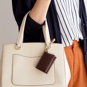 In stock PU <b>mini</b> portable tissue bag, portable student tissue <b>storage</b> <b>box</b>, pocket tissue <b>storage</b> bag, leather cover - Product Image 2