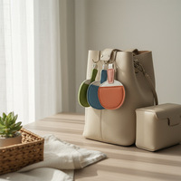 Porte-clés rond mignon simple avec logo imprimable accessoire en forme de planche de ping-pong porte-clés porte-clés en cuir PU