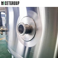 3000L 5000L 6000L Réservoir de stockage d'eau liquide bière lait personnalisé Réservoirs isolés en acier inoxydable avec pression