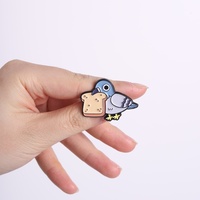 Épinglette en émail de haute qualité en forme de pigeon, badge métallique personnalisé, épinglette de revers en forme d'oiseau, vente en gros, accessoire de mode et de décoration