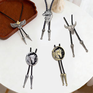 Corbata de Vaquero con Diseño Personalizado en Relieve 3D, Estilo Occidental Vintage, Grabada en Metal, con Cordón de Cuero Trenzado, 21 Años de Experiencia en Fábrica, MOQ Bajo - Product Image 4