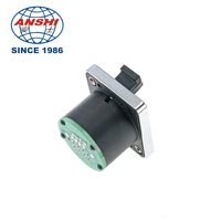 Soket Panel Mount RJ45 Ethernet 8-Pole Tipe D Tahan Air Industri, Berlapis Emas Tembaga, untuk PCB Soldering dengan Pelindung Debu