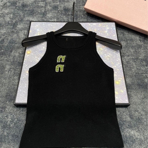 توب نسائي صيفي أنيق GX0080 بياقة دائرية وطباعة حروف، قميص بدون أكمام للسيدات - Product Image 6