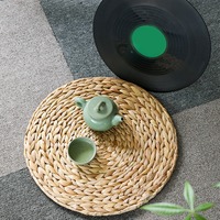 Set de Table Naturel Fait Main en Jacinthe d'Eau Tressé Rond, Napperon Isolant Thermique Anti-dérapant