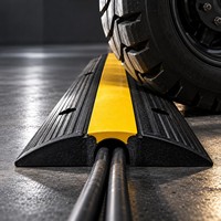 Rampe de protection de câbles robuste en caoutchouc à 1 canal, jaune et noir, pour traversée de route, allée et événements