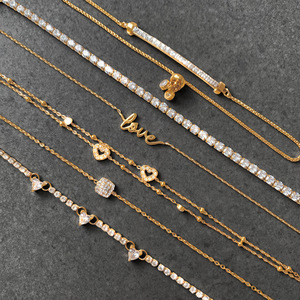 สร้อยข้อมือคริสตัลรูปหัวใจโทนสีทองประดับเครื่องประดับวันวาเลนไทน์สำหรับผู้หญิง - Product Image 4