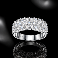 Bague de mariage éternelle haut de gamme en argent S925 avec moissanite et diamants multiples, élégante et raffinée, de la fabrique de bijoux