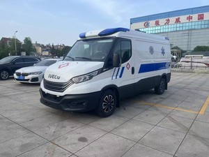 L'ambulance de surveillance à long axe et toit surélevé Tuyano peut être utilisée pour les opérations de sauvetage d'urgence et l'exécution de tâches multiples sur les sites de catastrophe - Product Image 1