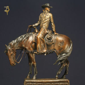 Caballo de carrera de bronce Jockey Trofeo ecuestre Escultura Caballo de carrera de bronce - Product Image 2