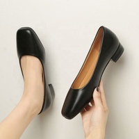 Chaussures plates élégantes pour femmes à bout carré, talon bas épais, en cuir souple, confortables, à enfiler, pour le bureau et les trajets quotidiens